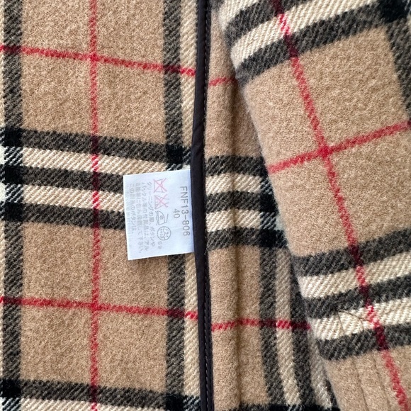Burberry Tan Hooded Toggle Coat - Picture 10 of 10